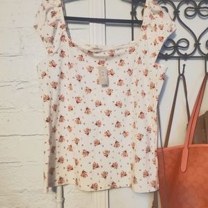 FLORAL TOP NWT